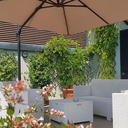 City Life Sky Apartment- Mico- Breathtaking Penthouse Milán Exterior foto